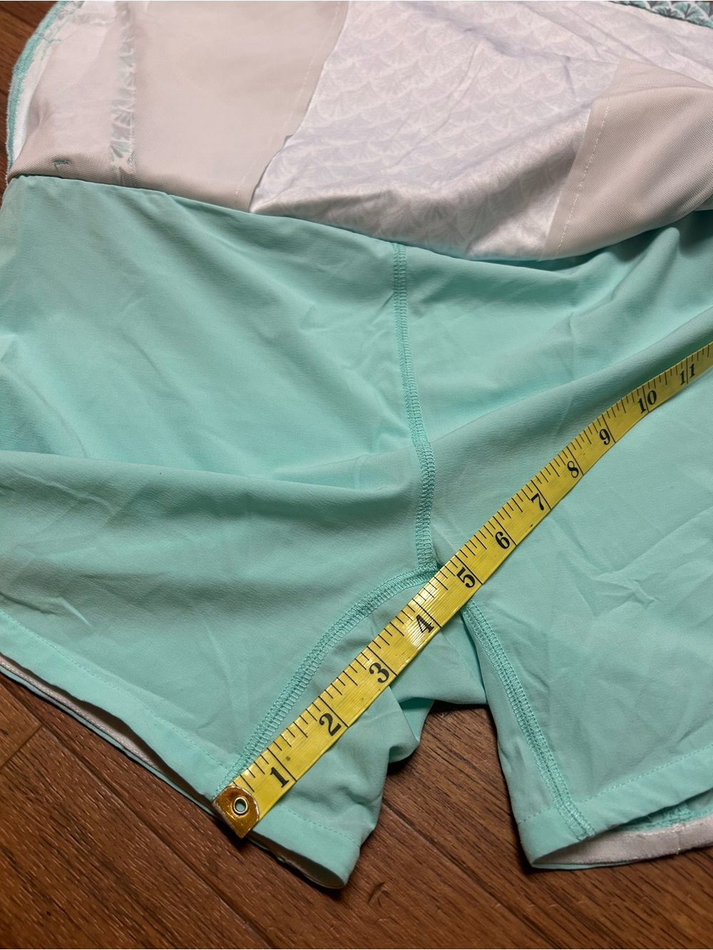 Vineyard vines - Picture 7 of 8